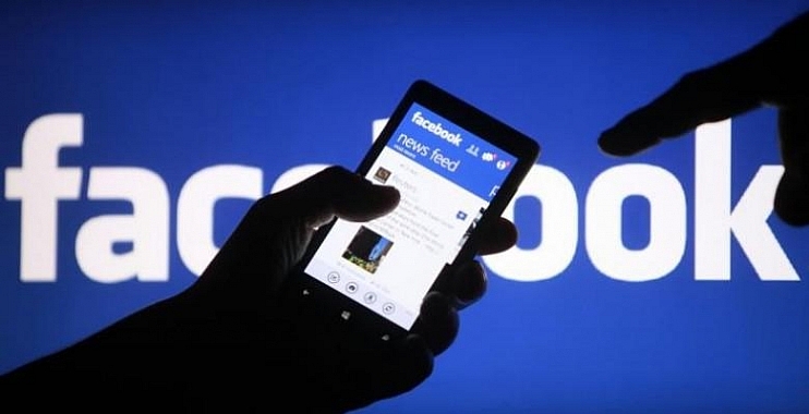 الشرطة تقبض على شخص بتهمة الابتزاز عبر الفيس بوك