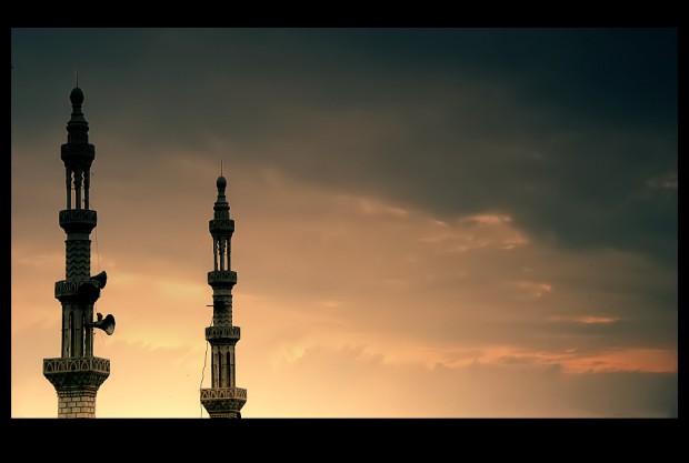 الاوقاف تتراجع عن قرارها بوقف تنبيه المواطنين قبل اذان الفجر