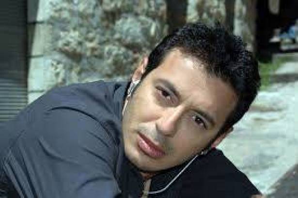 بالصور :  تعرفوا على بنات مصطفى شعبان ستصدمكم أعمارهن