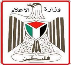 خليفة يؤكد دعم وزارة الإعلام للإذاعات التعليمية