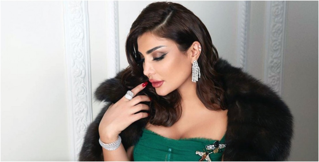 شاهد : أمل العوضي تُفاجئ جُمهورها بإعلان خُطوبتها!