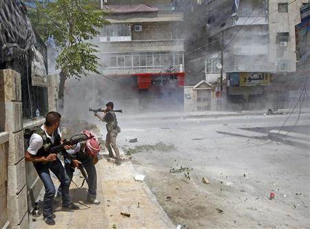 المؤسسة الأمنية الإسرائيلية تأمل في استمرار الصراع بسوريا