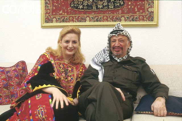 سهى عرفات تطعن في القرار الفرنسي