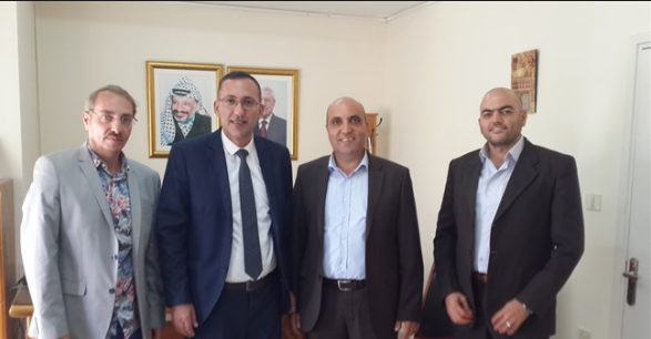 "العمل" تلتقي وفد جمعية الموظفين العموميين التعاونية للتوفير
