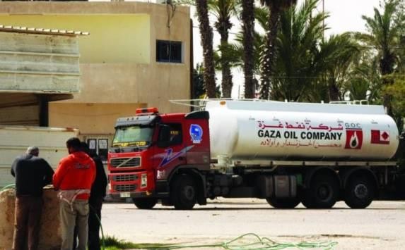 استئناف إدخال وقود المنحة القطرية لمحطة توليد كهرباء غزة