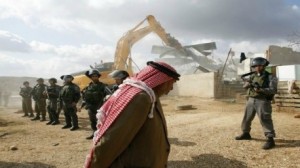 الاحتلال يستولي على "كرفان" للسكن شرق نابلس