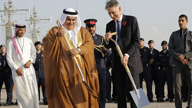 بدأ بناء قاعدة عسكرية بريطانية  في البحرين
