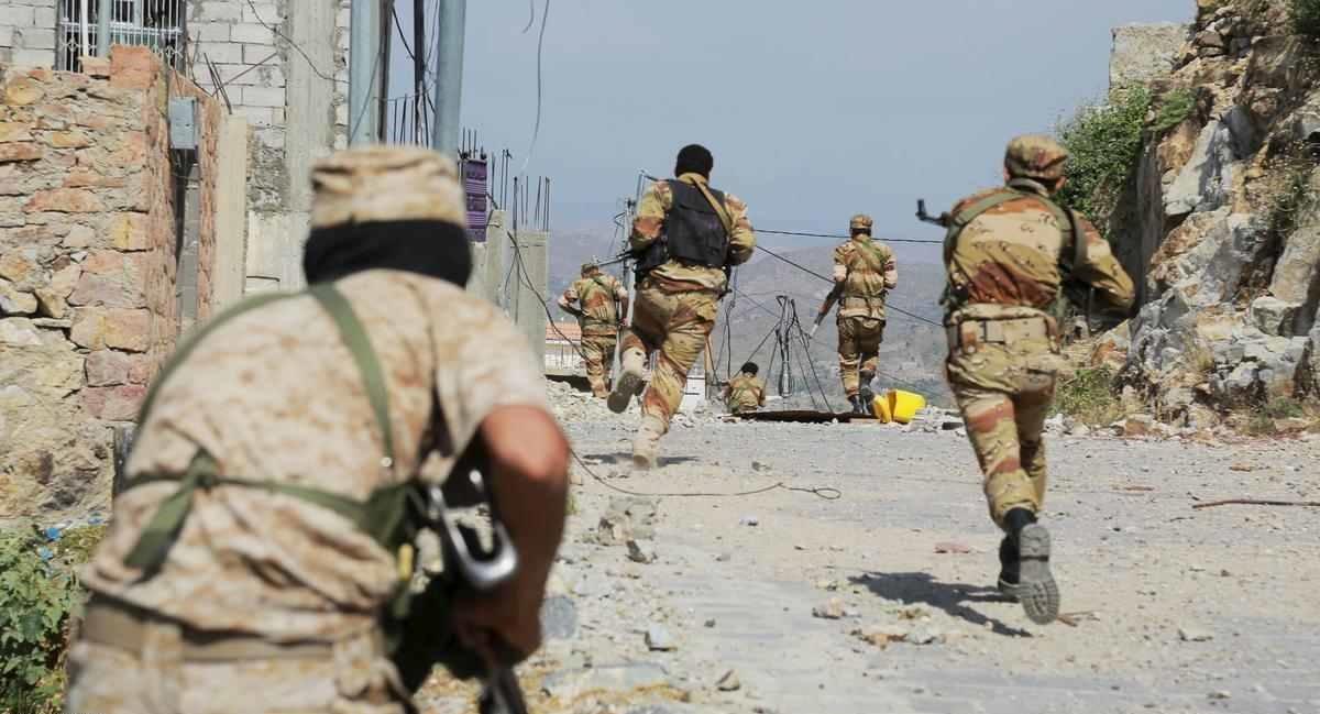 المقاومة اليمنية تسيطر على مواقع استراتيجية قرب صنعاء