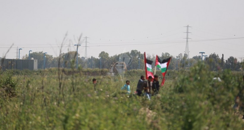 الاحتلال يصادر أراضي فلسطينية ويسلمها لمزارعين "إسرائيليين"