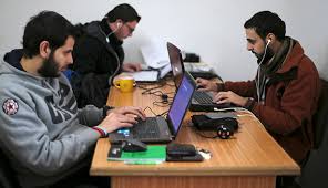 معدل سرعة الانترنت في غزة يحقق زيادة بنسبة 102 %