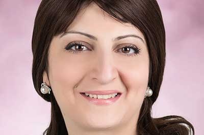 "الله وكيلك يا ابي صرنا فرجه  "