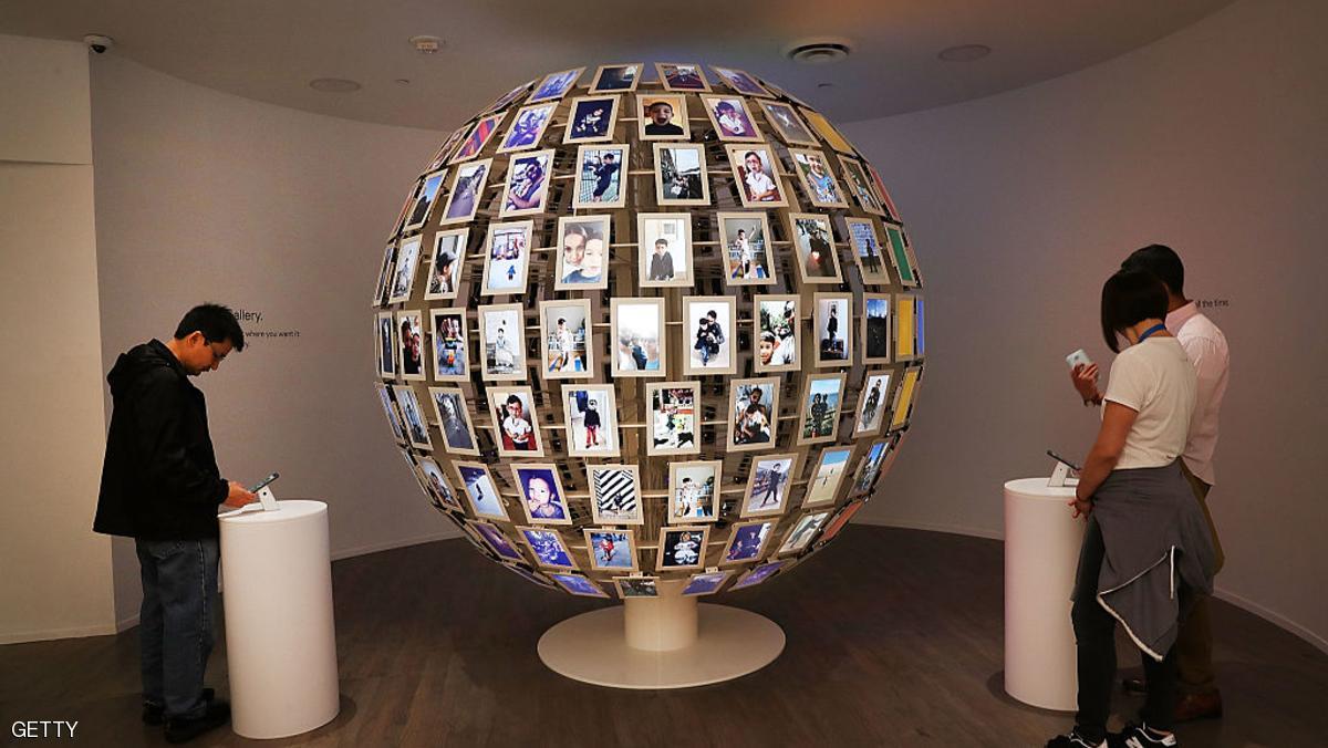 غوغل تطرح "فوتوسكان" لمعالجة الصور القديمة