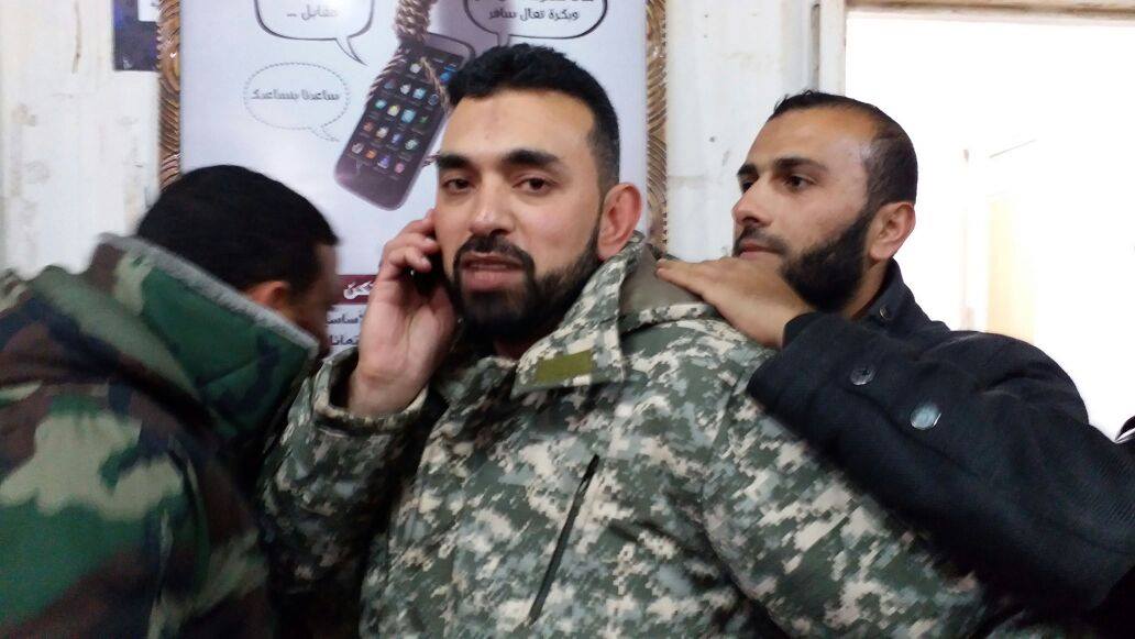 بالصور: أسير من رفح يتنفس عبق الحرية