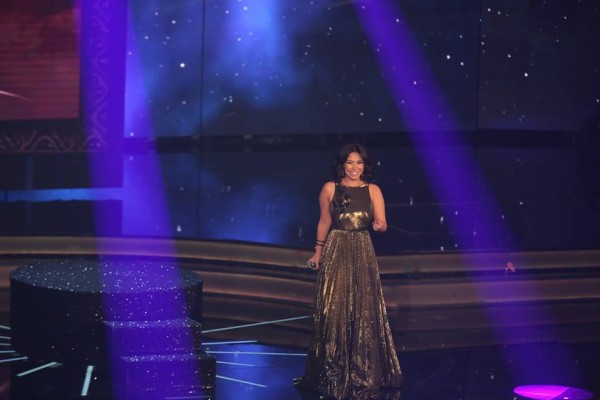 ميدلي رائع يجمع المشتركين الـ13 .. وقُبلة شيرين إلى وائل كفوري تُثير ضجة