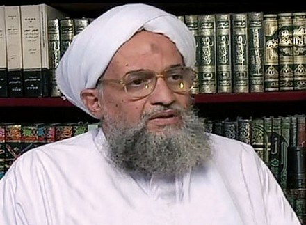 مقتل النائب السابق لزعيم تنظيم القاعدة أيمن الظواهرى فى غارة على إدلب