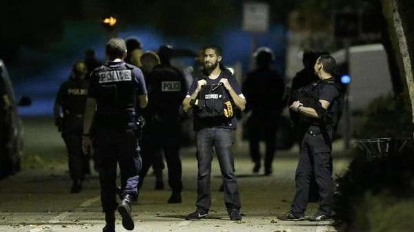 فرنسا تحبط عدد من الهجمات الإرهابية بنيس