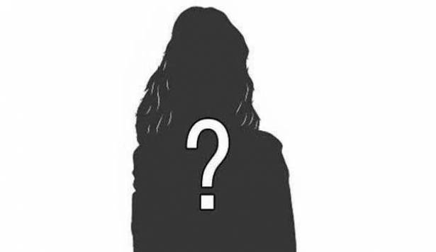 شاب عربي يحتال على مغنية لبنانية خلال زيارتها إلى لندن