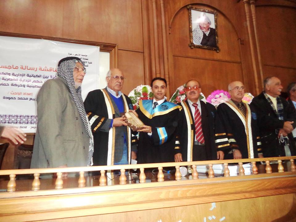بالأسماء : باحث غزي يطالب باستقالة بعض قادة فصائل العمل الوطني والإسلامي