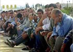 العمال في غزة يطالبون الحكومة يتخصيص اراضي لهم