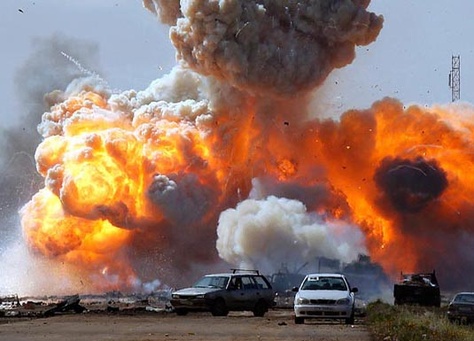 محدث: 51 قتيلاً بتفجير في شارع مزدحم جنوب بغداد وداعش يتبنى