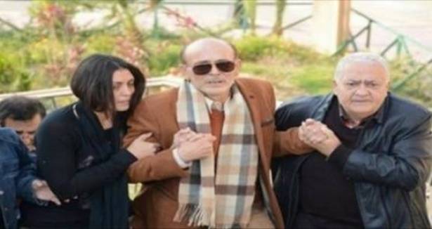 بالصور : الظهور الاول للنجم محمد صبحي بعد وفاة زوجته.. شاهدوا نحافته!