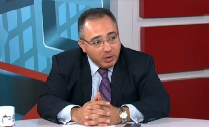 السفير المصري : فتح معبر رفح مرهون بتسليمه للسلطة ولن نعتقل أبو مرزوق