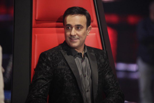 حوار  ... صابر الرباعي: لست ذكياً في التعامل مع النساء مثل كاظم الساهر