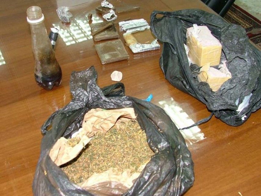 شرطة جنين تضبط مواد يشتبه أنها مخدرة