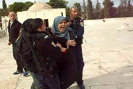 محاكم الاحتلال تمدد اعتقال المرابطة سحر النتشة