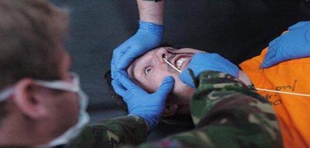 مركز حماية يحذر من التغذية القسرية للأسرى المضربين 