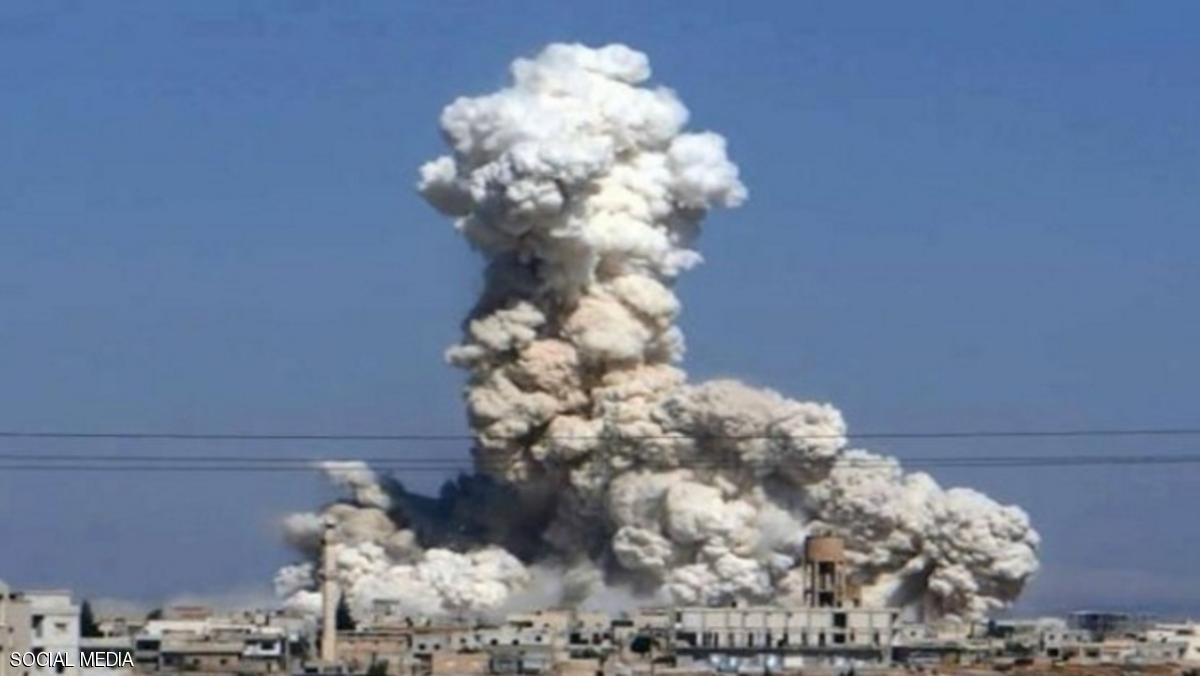 قتلى بغارات "مجهولة" على معقل داعش في سوريا