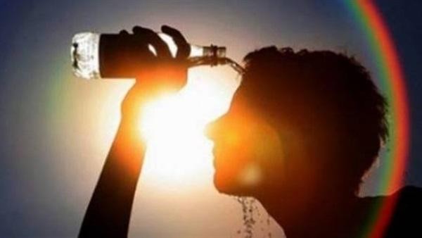 الدفاع المدني يحذر المواطنين من موجة الحر الشديدة التي تشهدها البلاد