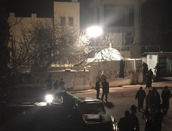 بالفيديو والصور :انسحاب قوات الاحتلال من جنين بعد عمليات قصف وهدم منزل قيادي في حماس