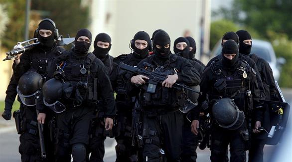 داخلية تونس : الأمن فكك أكثر من ألف خلية إرهابية خلال عام 2015