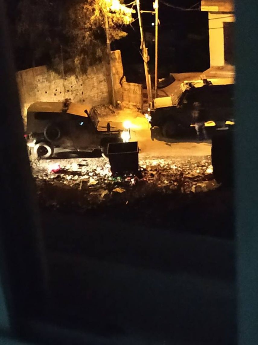 الاحتلال يشن حملة مداهمات واعتقالات في مدن الضفة والقدس