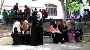 تعليق الدوام في جامعة خضوري حتى تحقيق المطالب الطلابية
