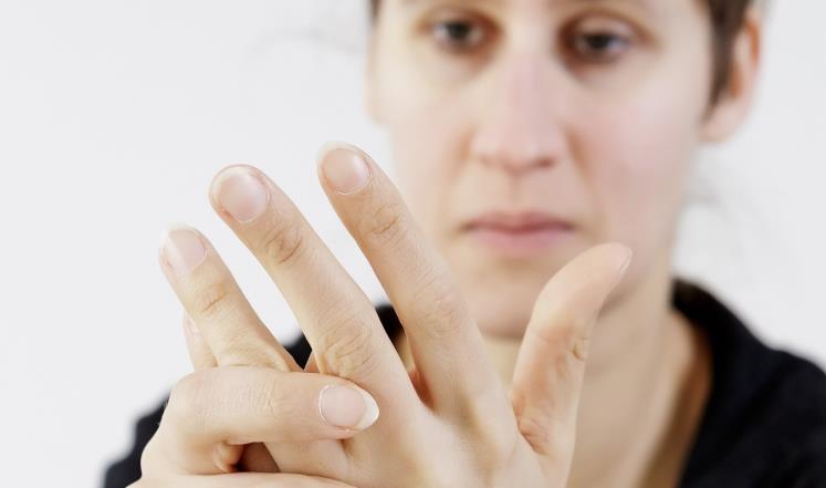 امرأة تشعر بالألم للمرة الأولى بعد 39 عاما