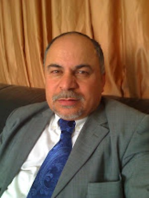 ... والعالم يَبْري رِجله ليُلائم الحِذاءْ