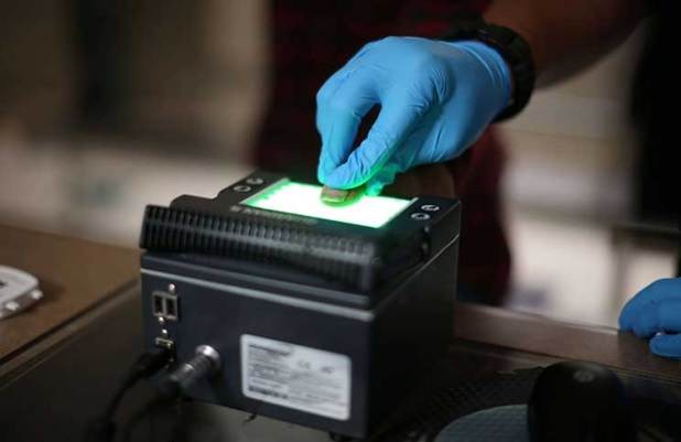 ألمانيا تعتزم إصدار قانون للتجسس على الرسائل الخاصة