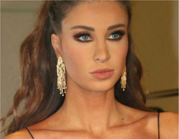 بالصورة: لن تصدقوا كيف بدت أنابيلا هلال قبل 10 سنوات