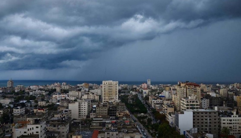 منخفض جوي كبير يصل البلاد الإثنين القادم
