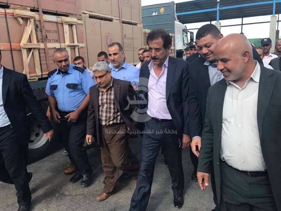 بالصور: مدير عام المعابر والحدود يتفقّد معابر القطاع تمهيداً لاستلامها