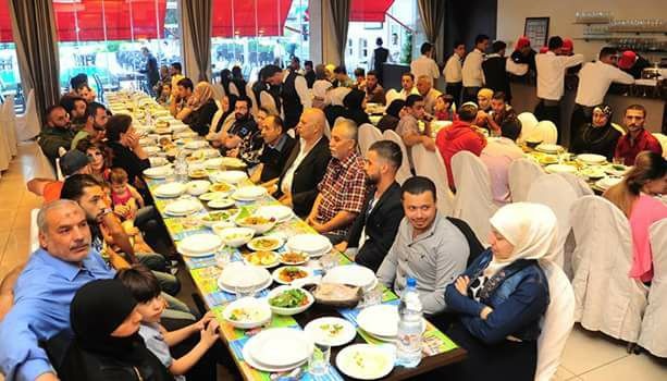 الدائرة السياسية لمنظمة التحرير تقيم مأدبة إفطار في دمشق