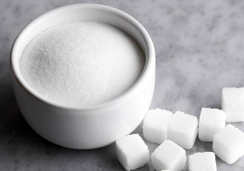 هل يجب علينا التوقف عن تناول السكر؟