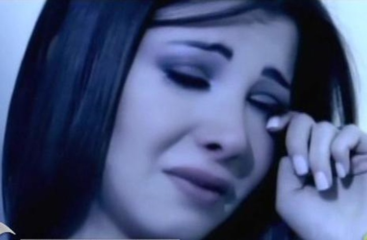 فيديو: عجرم تبكي في (the voice kids) وتغادر الحلقة.. لماذا؟