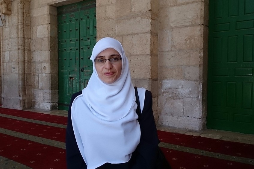 مخابرات الاحتلال تستدعي معلمة في المسجد الأقصى