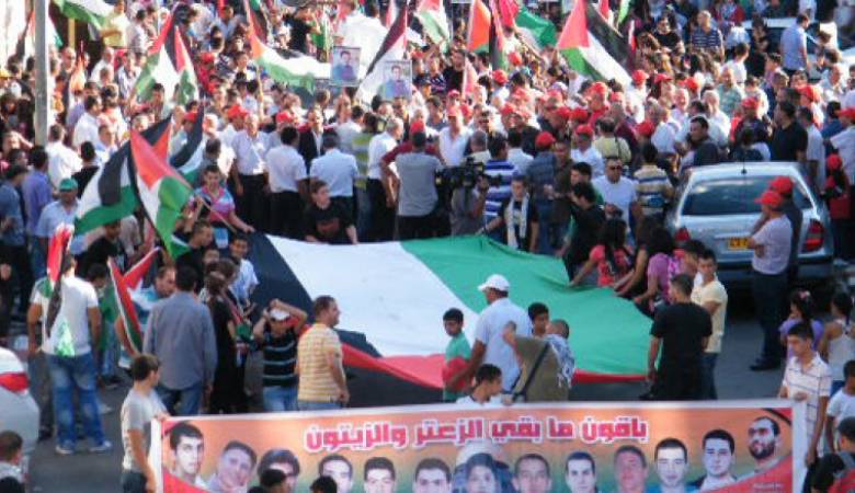 بركة يدعو للمشاركة بمسيرات السيارات احتجاجاً على سياسة نتنياهو العنصرية
