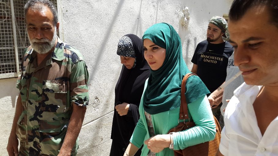 وصول جليلة دحلان إلى غزة عبر معبر رفح