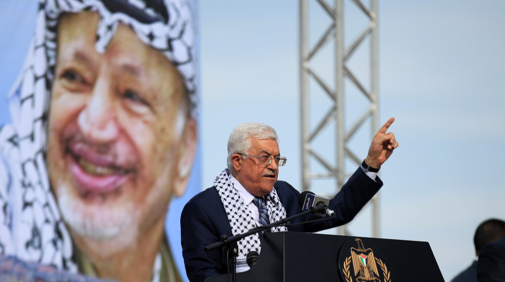 حماس تكشف .. وجود "لعبة"مسنودة لدولة عربية تحاول اختيار خليفة للرئيس عباس