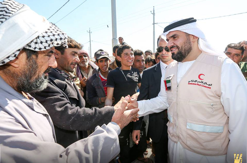 حسين الجسمي في مخيم النازحين بأربيل